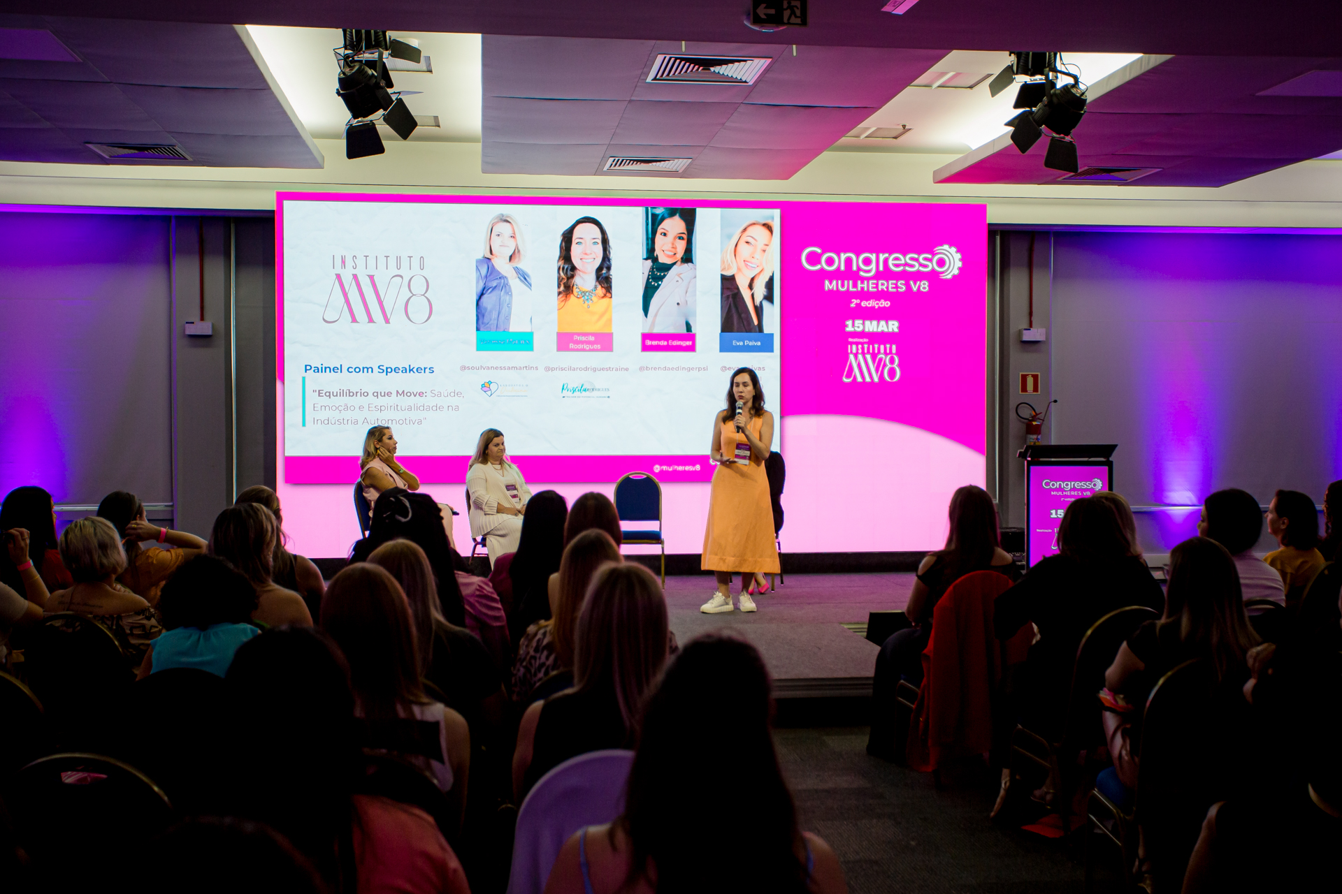 Congresso Mulheres V8